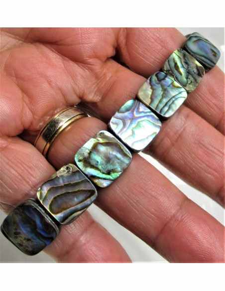 Nacre bleue ovale opalisee bracelet