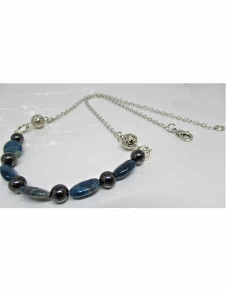 Collier apatite magnetite