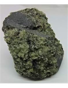 Chrysolite, olivine, Peridot cristalise