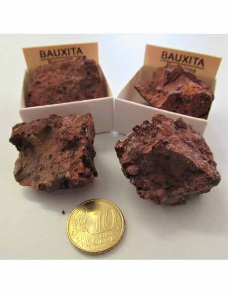 Bauxite mineral