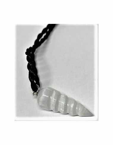 Pendentif selenite spirale