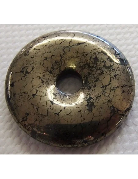 PI Chinois en Nuumite dans pyrite 30mm