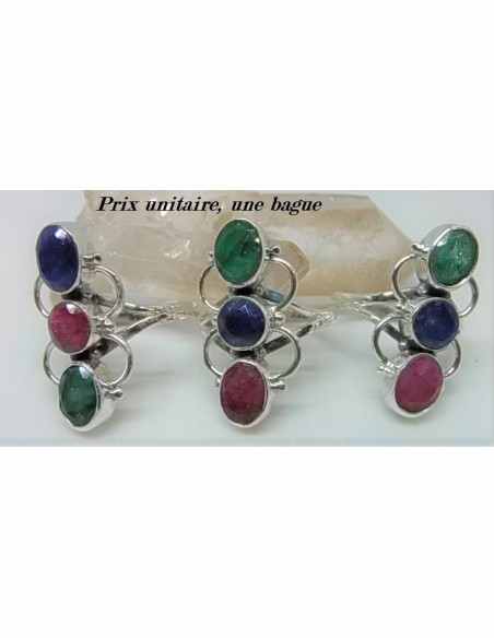 Bague Rubis, saphir, émeraude trois pierres