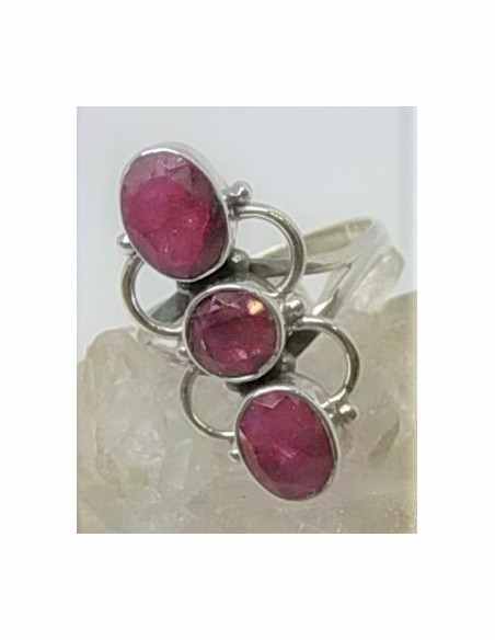 Bague spinelle rouge trois pierres