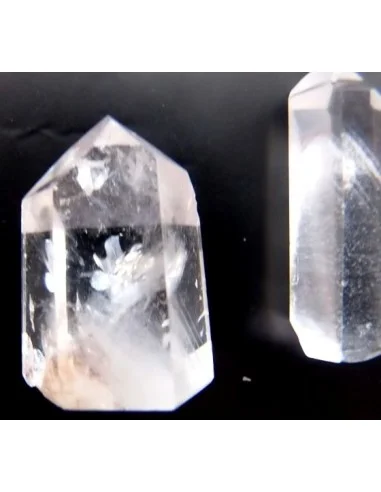 Pointe de quartz fantome blanc
