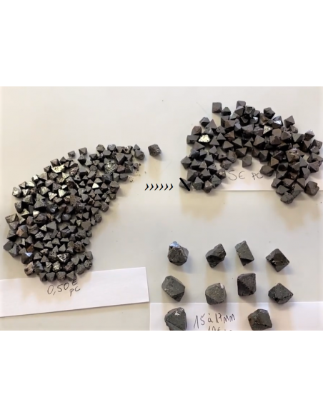 Magnétite Octaedre naturel 10mm