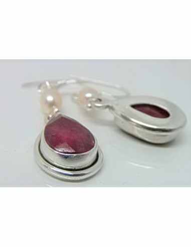Boucles d'oreilles rubis et perles argent