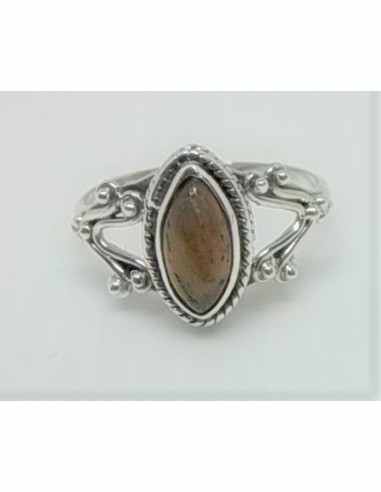 Bague pierre montee en argent