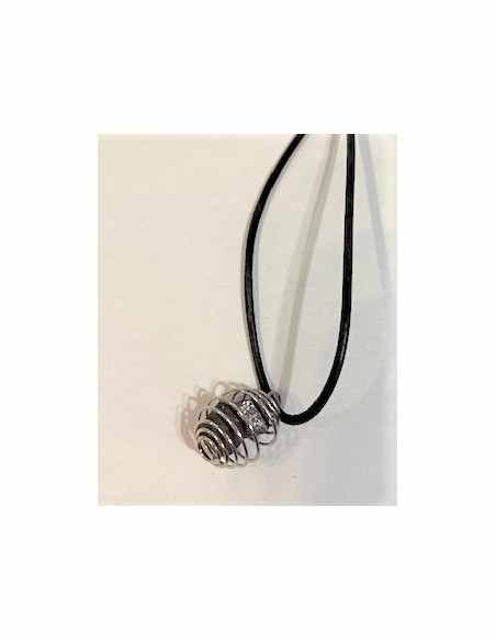 Pendentif magnétite Octaedre naturel 10mm