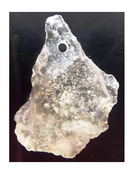 Tectite jaune en pendentif Tectite jaune en pendentif