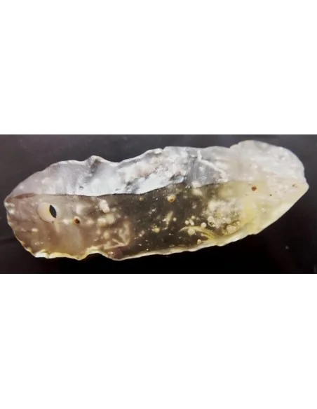 Tectite jaune en pendentif Tectite jaune en pendentif