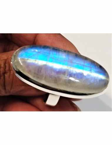 Grande bague en pierre de lune