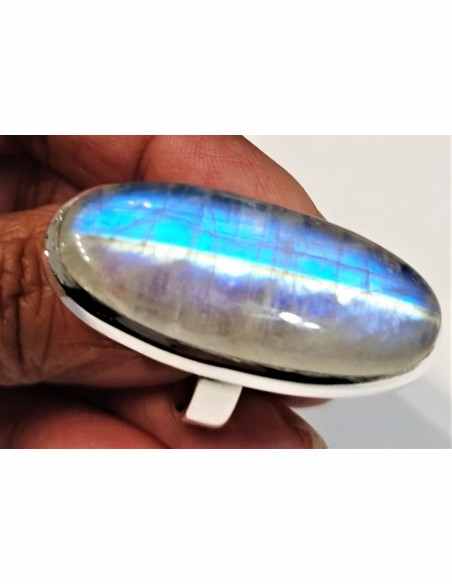 Grande bague en pierre de lune
