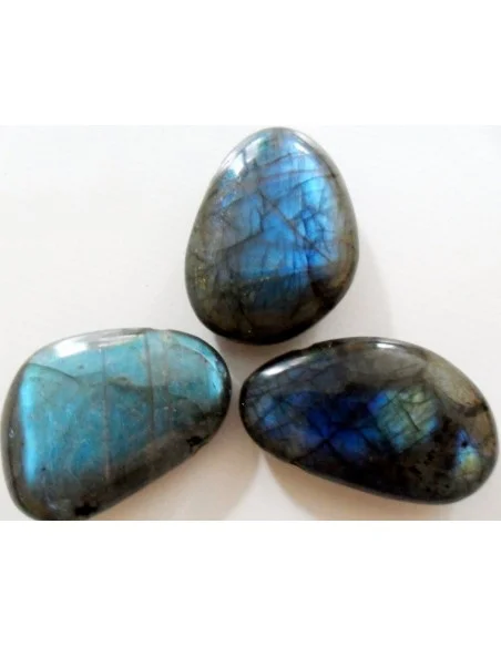 Labradorite percé Labradorite percé