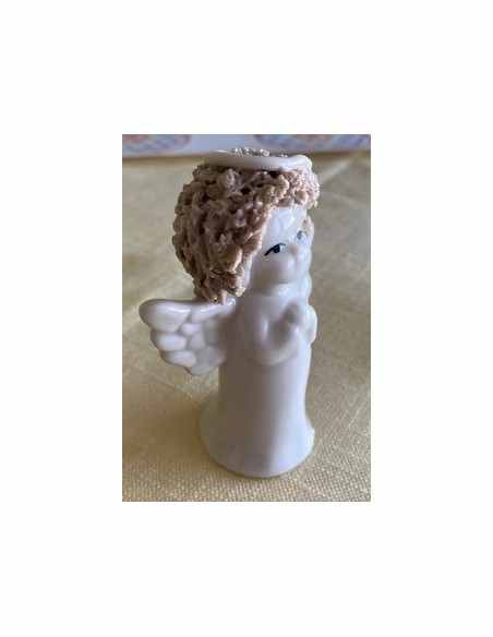 Ange en porcelaine