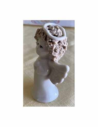 Ange en porcelaine