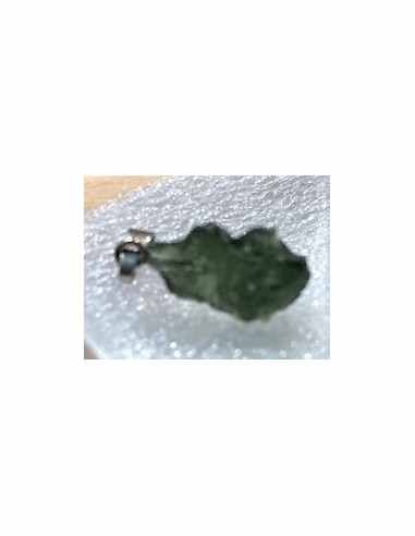 Pendentif moldavite montee en argent