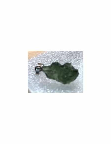 Pendentif moldavite montee en argent