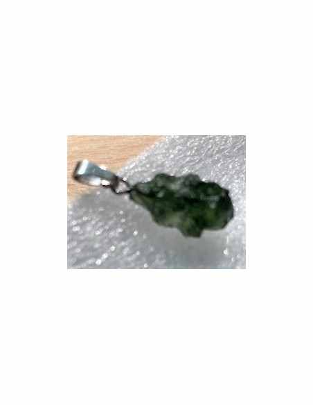 Pendentif moldavite montee en argent