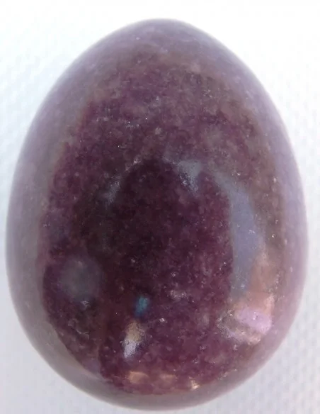 Oeuf en lepidolite