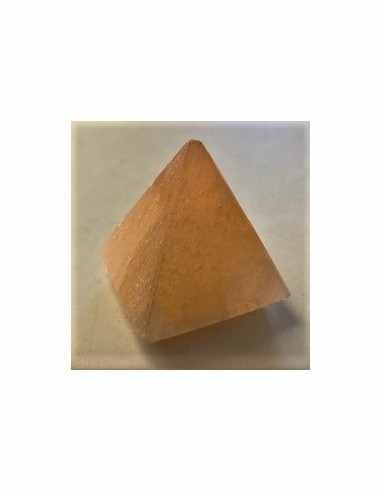 Selenite pyramide 44mm