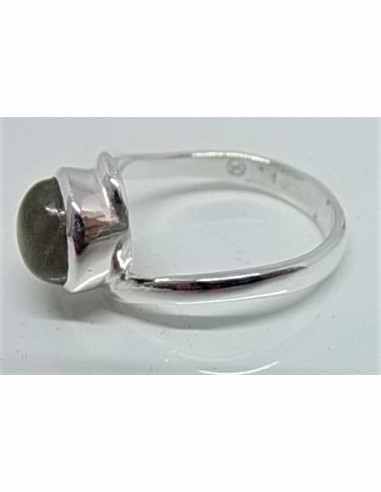 Bague labradorite ronde montée en argent