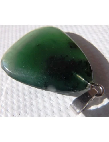 Antigorite en pendentif