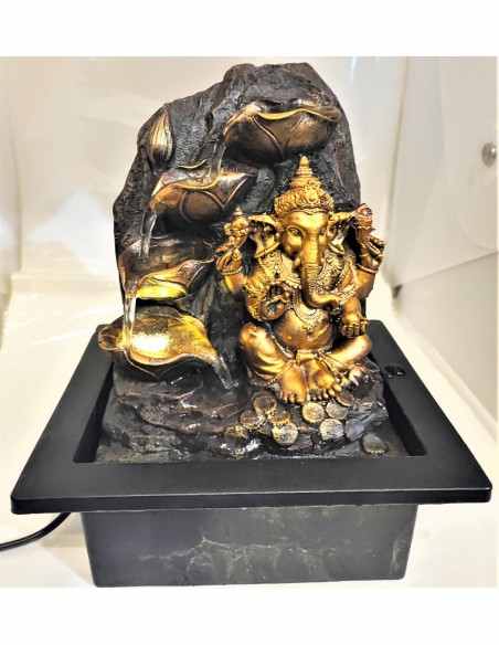Fontaine ganesha doré