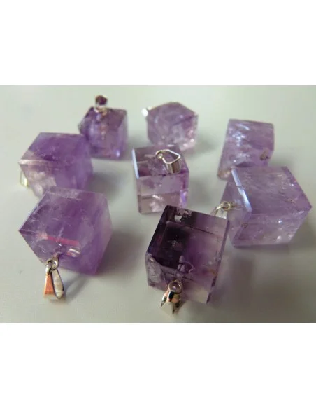 Amethytste en cube pendentif Amethytste en cube pendentif