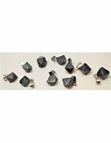 Magnetite Octaedre naturel  pendentif