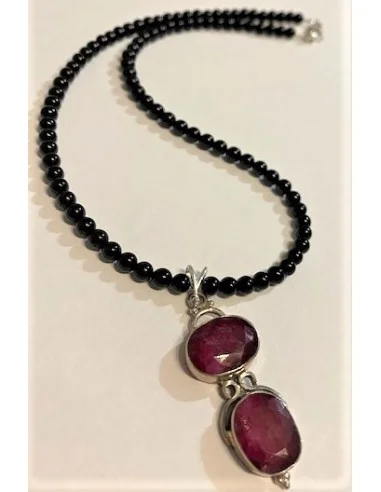 Rubis et tourmaline noire Collier