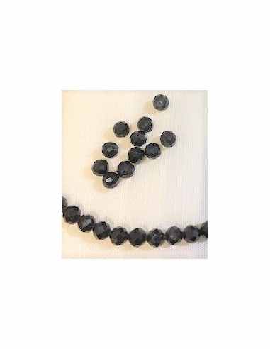 Spinelle noire 4mm facettée