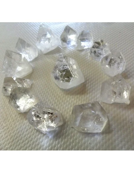 Apophyllite blanche pyramide
