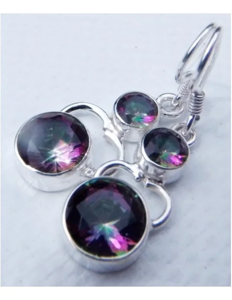 Topaz mysique en boucles d'oreilles