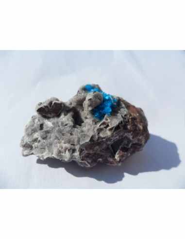 Cavansite sur pentagonite