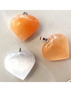 Sélénite cœur pendentif