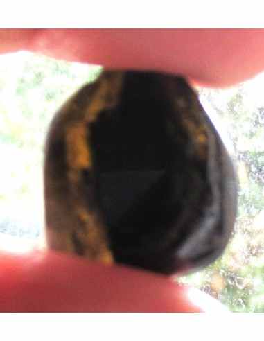 Tourmaline uvite polis