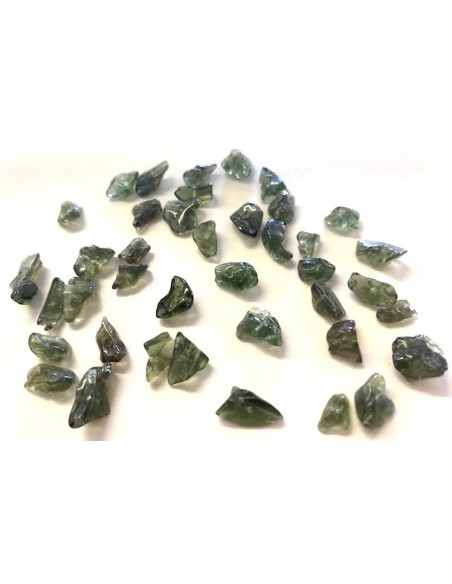 Moldavite pierre percée