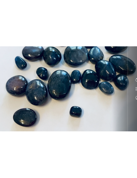 Saphir, saphir étoilé cabochon