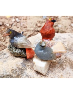 Petit oiseau en pierre