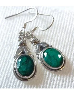 Boucles d'oreilles en émeraudes 2