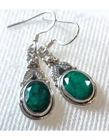 Boucles d'oreilles en émeraudes