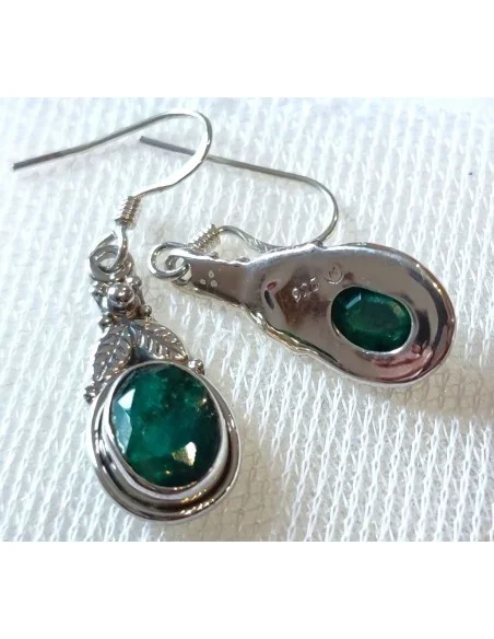 Boucles d'oreilles en émeraudes