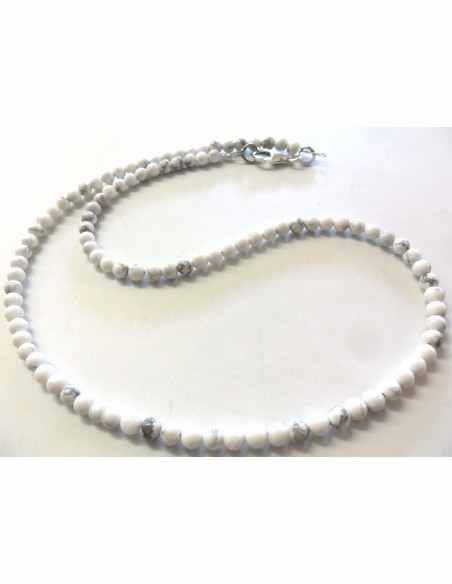 Collier magnesite, howlite 4mm Collier magnesite, howlite 4mm