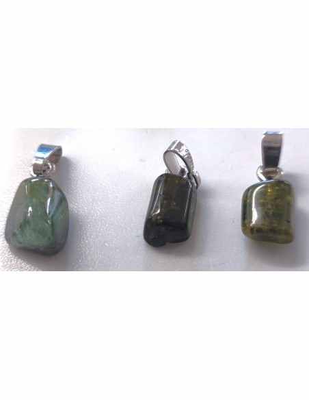 Tourmaline verte pendentif