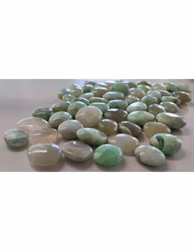 Pierre de lune verte 1,9 à 2cm