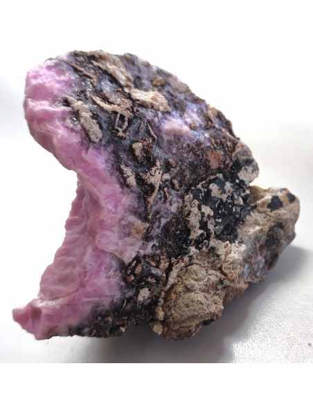 Aphrodite en pierre brute