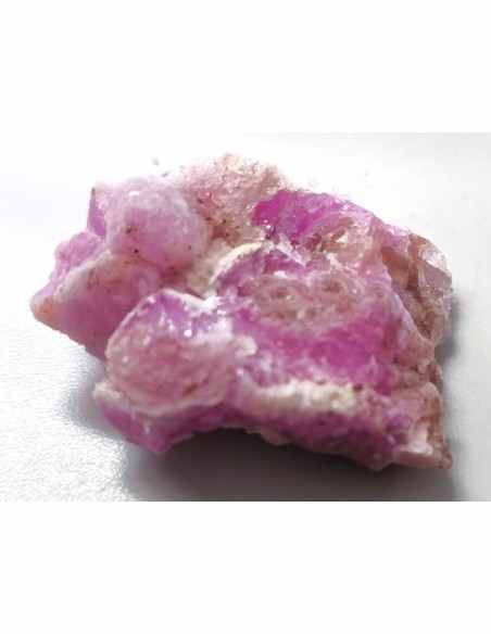 Pierre brute Aphrodite