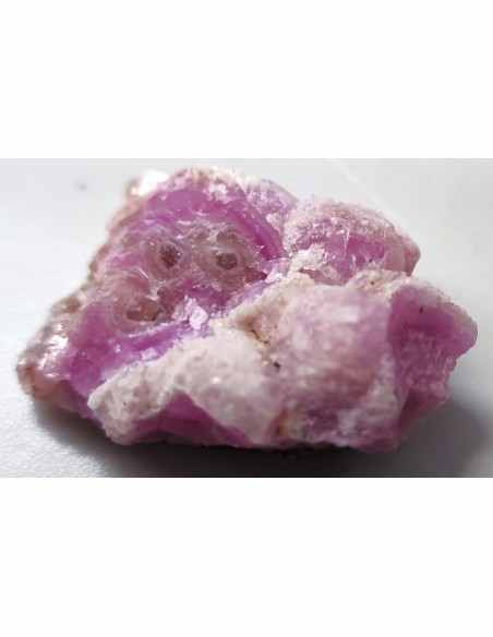 Pierre brute Aphrodite