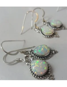 Boucles d'oreilles en opale noble blanc 2